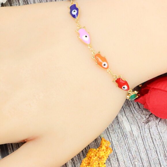 "Trendy Handmade Bracelet – A Stylish Gift for Women & Girls, MAR091902 - Picture 3 of 10